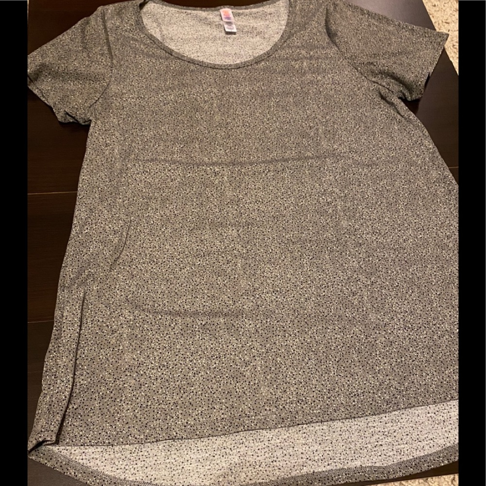 Lularoe classic tee NWOT